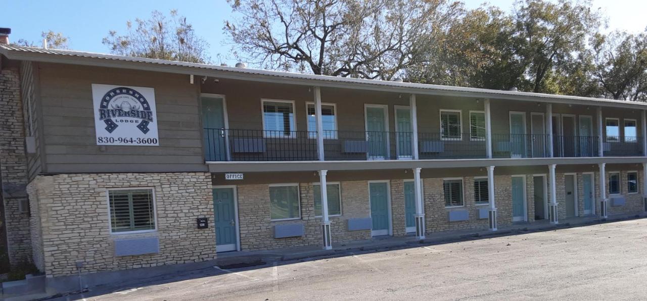 Horseshoe Riverside Lodge Canyon Lake Εξωτερικό φωτογραφία