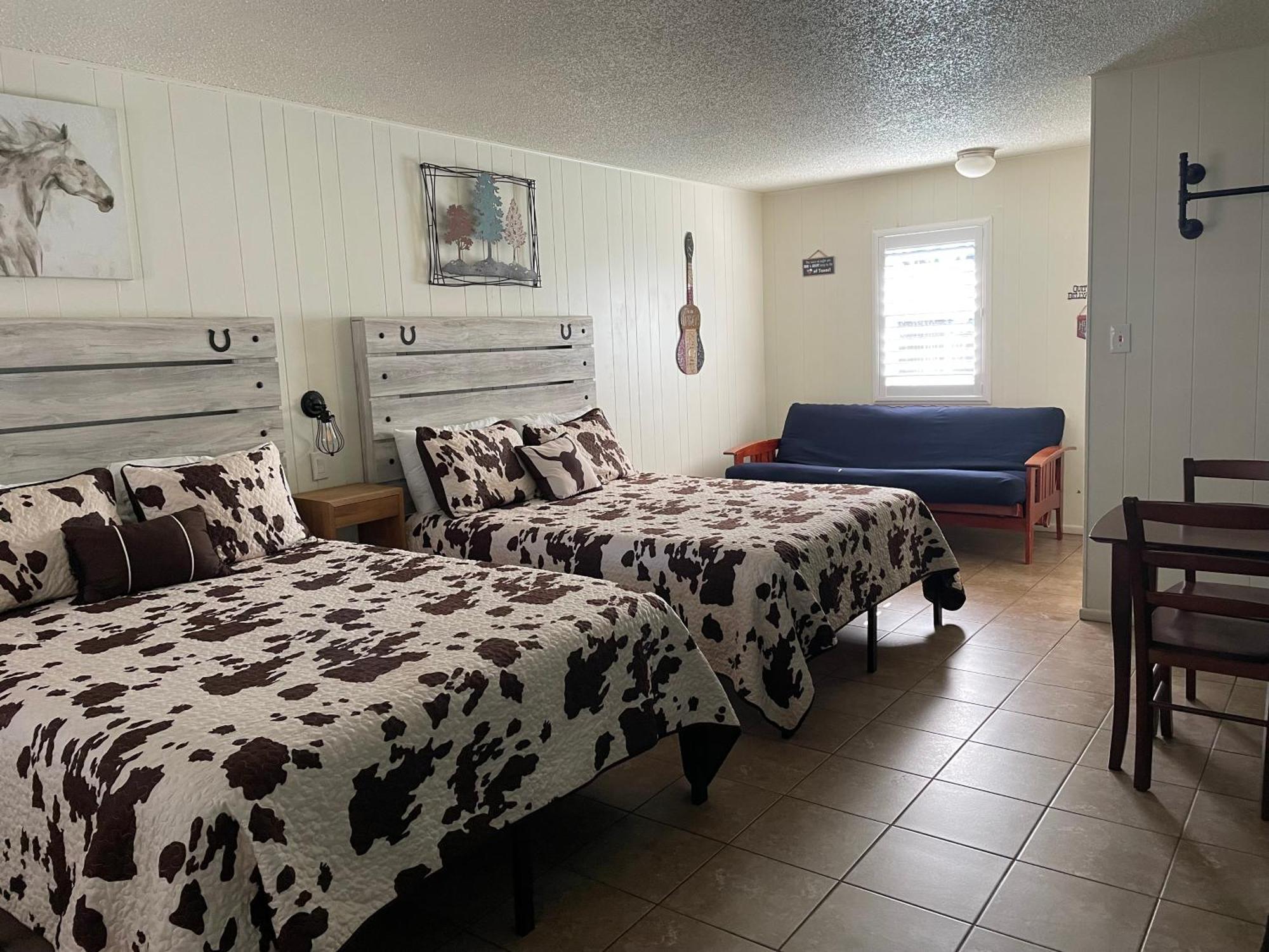 Horseshoe Riverside Lodge Canyon Lake Εξωτερικό φωτογραφία